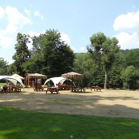 Hotel Sázavský Ostrov Sázava Esterno foto